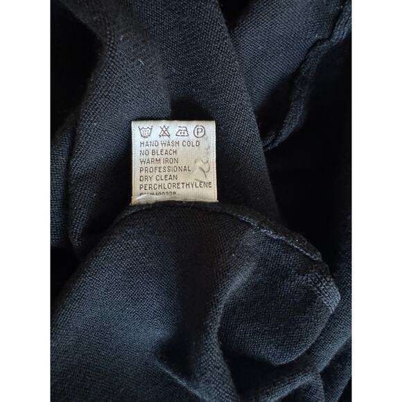 Black Velvet Blouse Sz S Long Sleeve Button Down Holiday NYE Shirt Jones NY - Picture 14 of 14